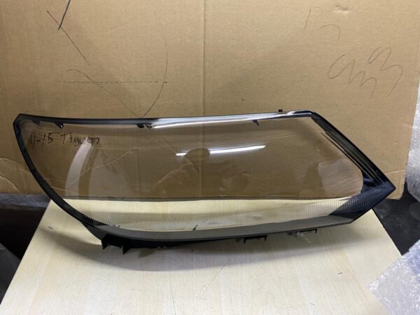 VOLKSWAGEN TİGUAN (2011-2015) FAR CAMI TAKIM