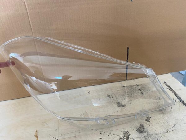 TOYOTA 2012 2014 YARİS FAR CAMI SOL - L