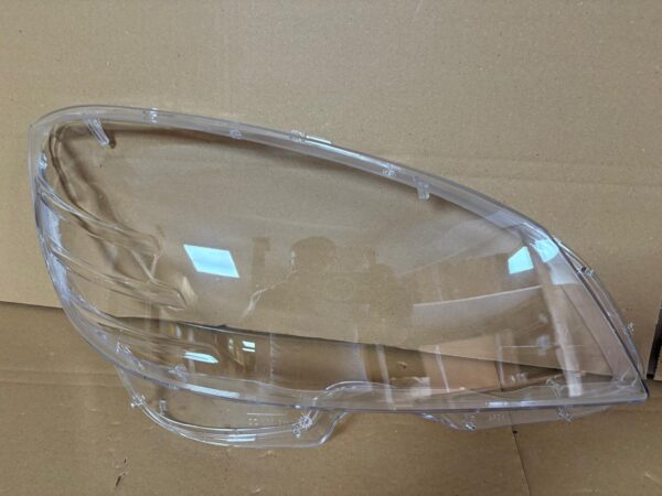 MERCEDES 07-10 C SERİSİ W204 FAR CAMI SAĞ - R
