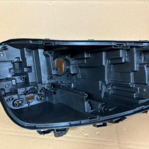 BMW 23-25 X1 U11 FAR KASASI SOL - L