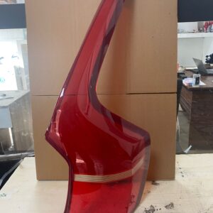 VOLVO XC90 STOP CAMI SAĞ - R