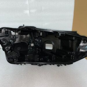 BMW G26 2024- FAR KASASI SAĞ - R